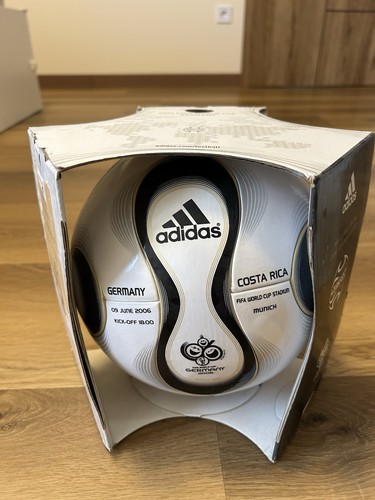 Adidas teamgeist original - -,